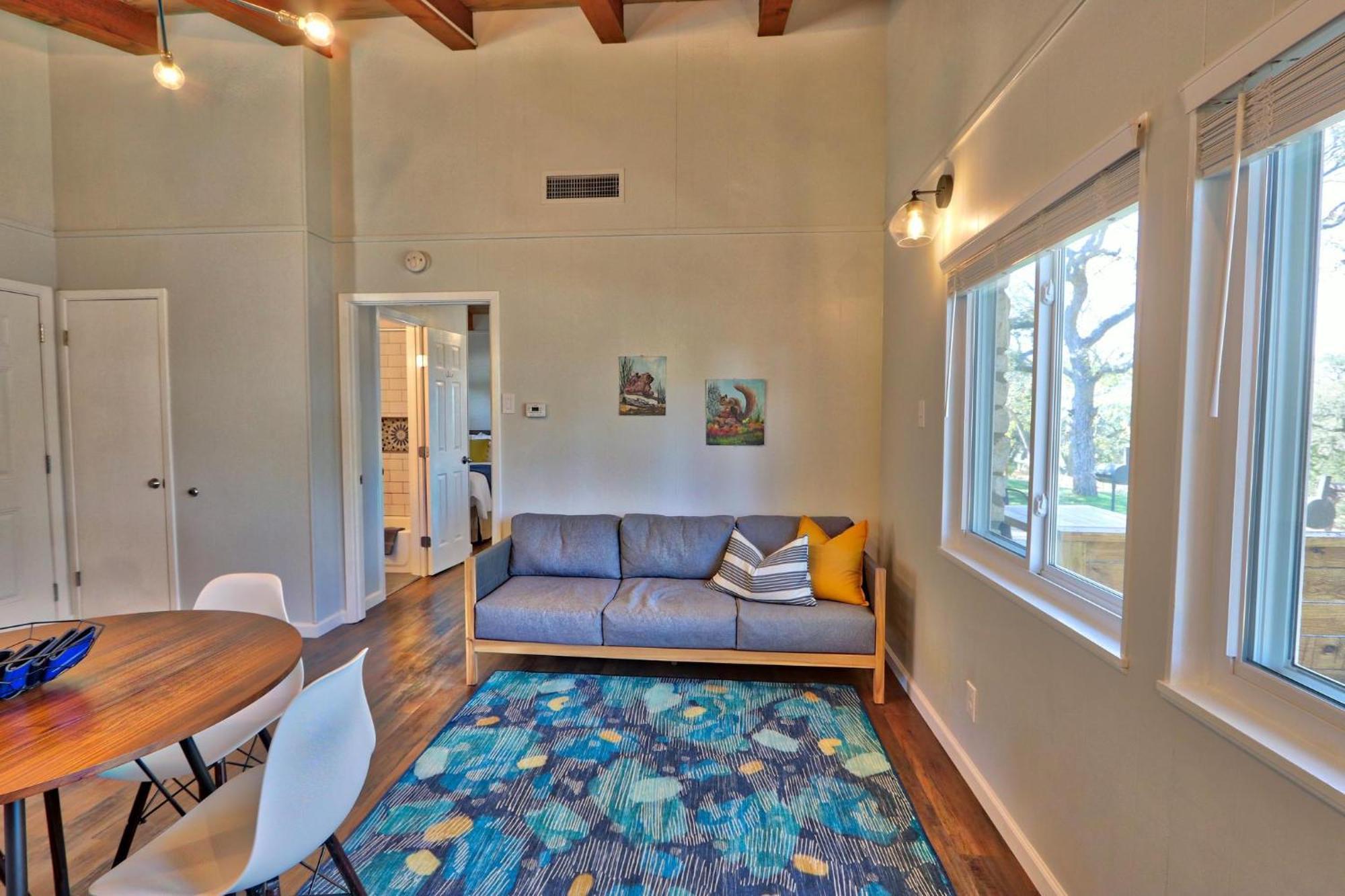 Millie'S Cottages Unit 2 - Annie Canyon Lake Dış mekan fotoğraf
